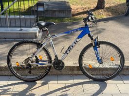 Trek 4300 Mountainbike, Alu, 26", 24 Gänge, Shimano Alivio
