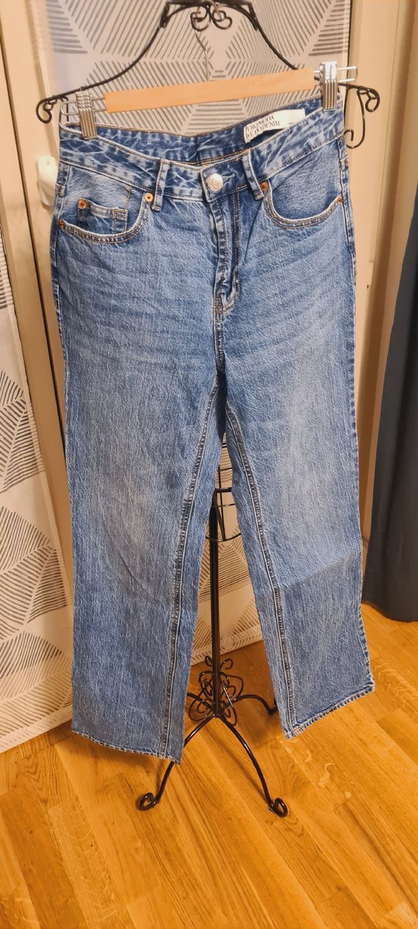 Vero Moda Jeans: jeans von vero moda gr 27/32 – Neu (gemäss Beschreibung) aus zürich von janjaz