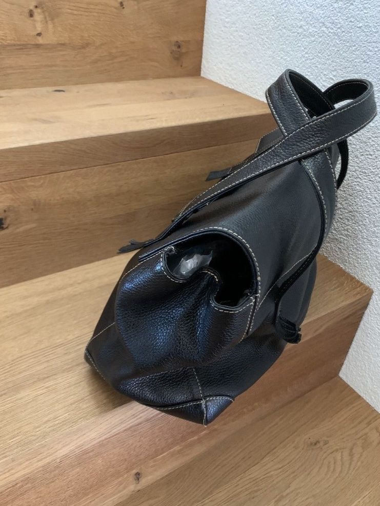 Navyboot Borse da donna: NAVYBOOT Tasche aus schwarzem Leder – Usato da Binningen venduto da Dodo21 4