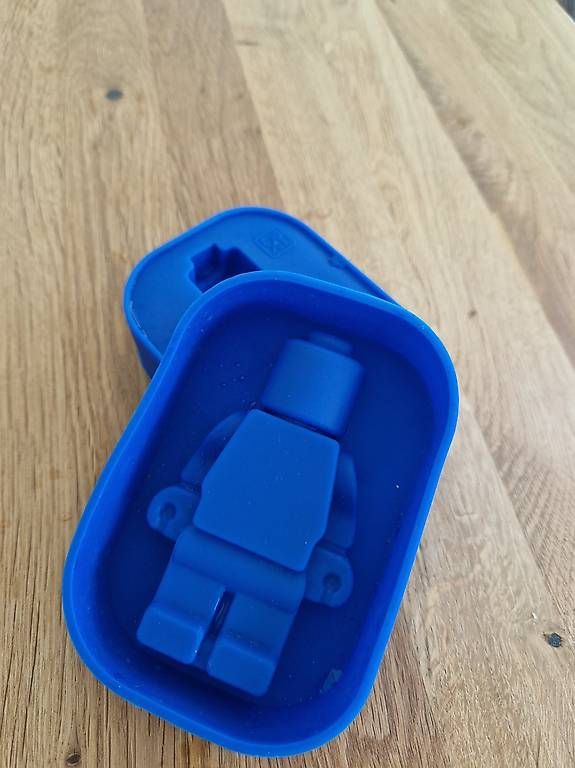 Teglie da forno: Lego Figur Silikonform – Usato da Tafers venduto da Nathtafers 4