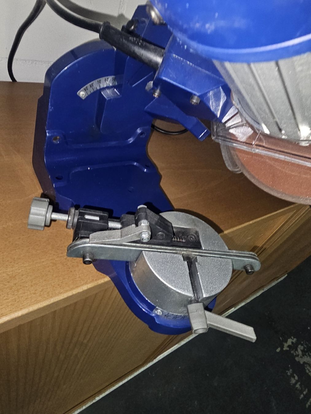 Einhell Schleifen & Polieren: Kettenschleifgerät Einhell BG-CS 235 E gebraucht – Gebraucht aus Ramlinsburg von mog_z855 2