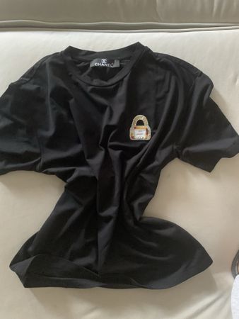 Chanel Sweatshirt