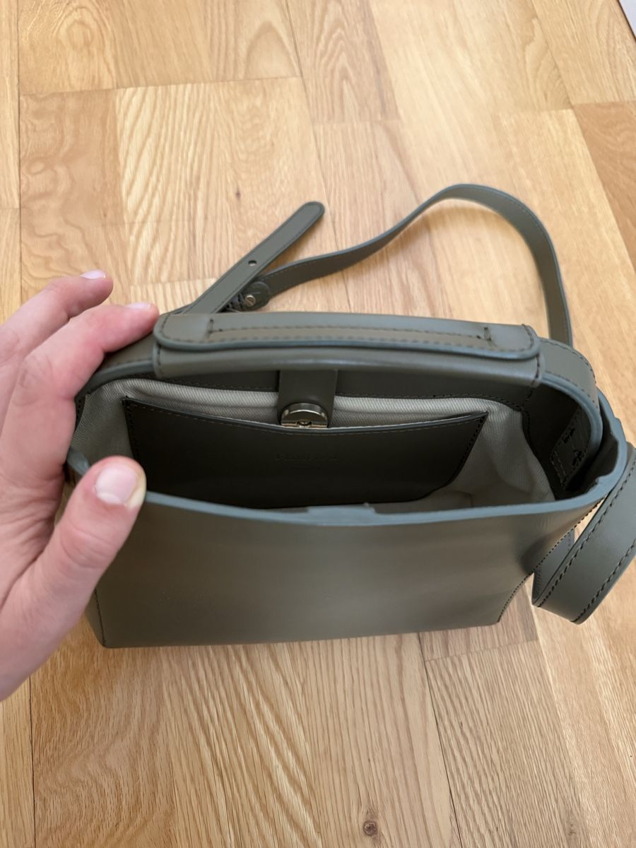 Borse: Tasche von Flattered – Nuovo (secondo la descrizione) da Bern venduto da Paramagurunathan 4