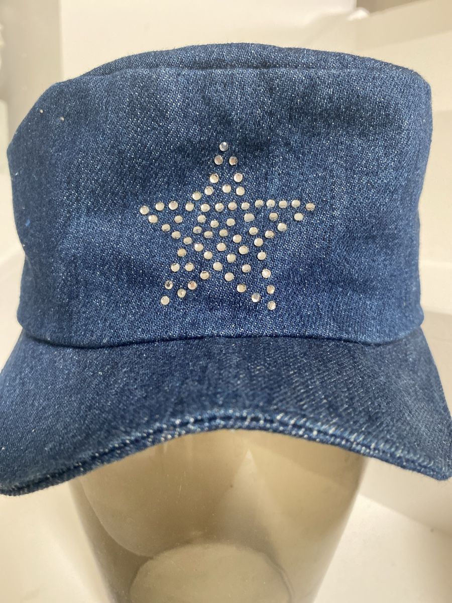 Altro in  Abbigliamento & Accessori: Fiona Bennett Jeans Cap mit Stern aus Diamanten – Usato da Thalwil venduto da Alice015 5