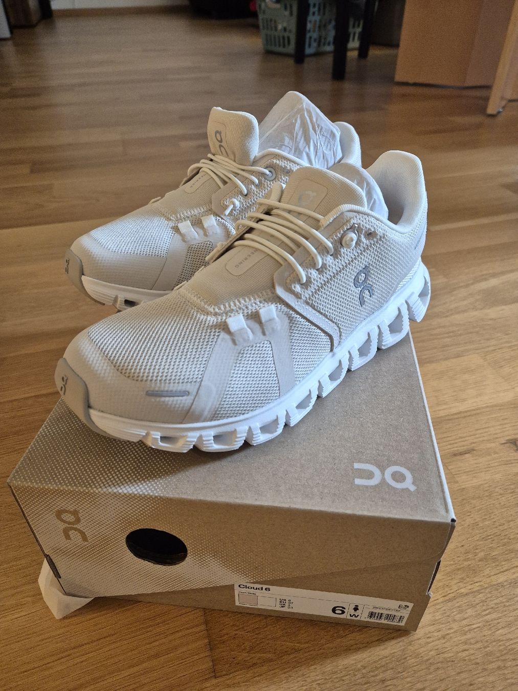 On Damenschuhe: On Cloud 6 Damenschuh Gr.37 – Neu und originalverpackt aus ruswil von stadi8