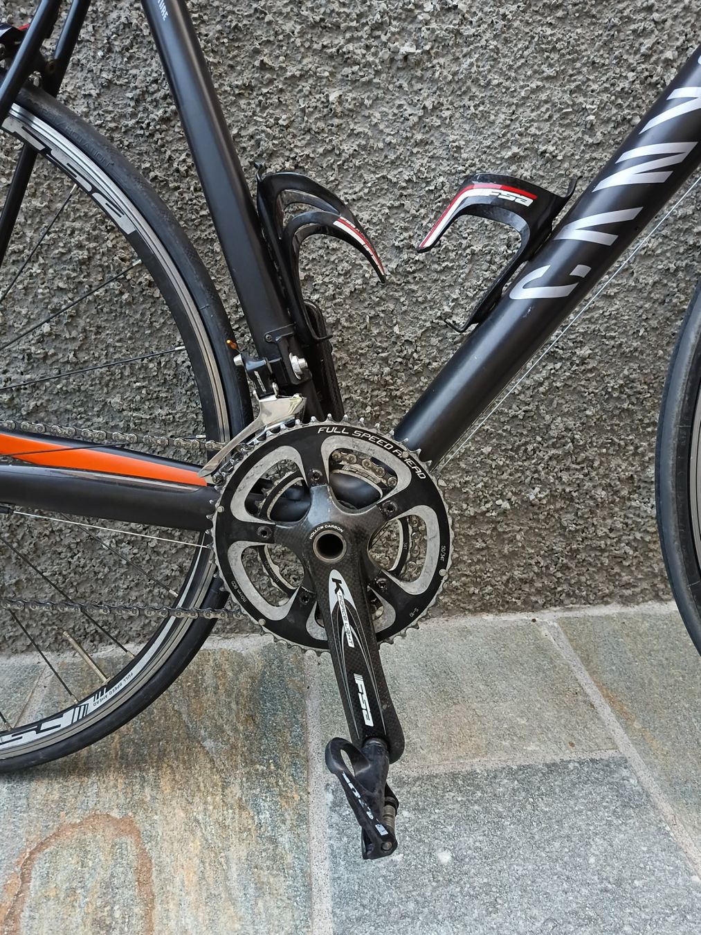 Canyon Velos: Canyon Ultimate CF – Gebraucht aus Lugano von arc_Gal 3