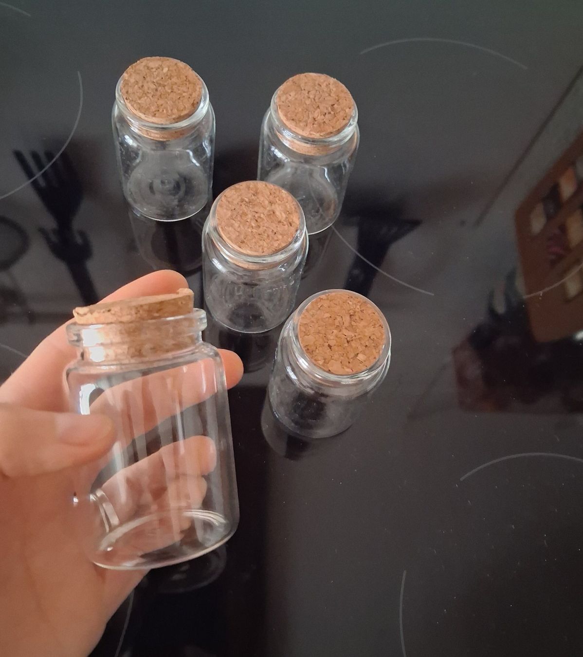 Sonstiges Geschirr & Gläser: 5 Mini-Glasfläschli mit Korkverschluss – Neu (gemäss Beschreibung) aus Wald ZH von e8e 4