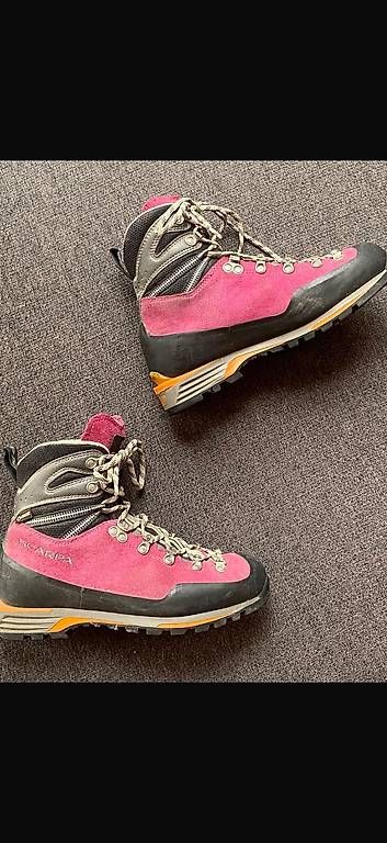 Scarpa Damenschuhe: Scarpa Wanderschuhe Modell Mont Blanc Lite GTX – Gebraucht aus Hausen am Albis von CinziaR
