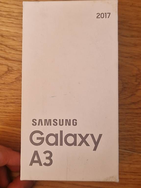 Telefoni cellulari / Smartphones: Samsung Galaxy A3 2017 – Usato da Surrein venduto da deb_sjh6 3