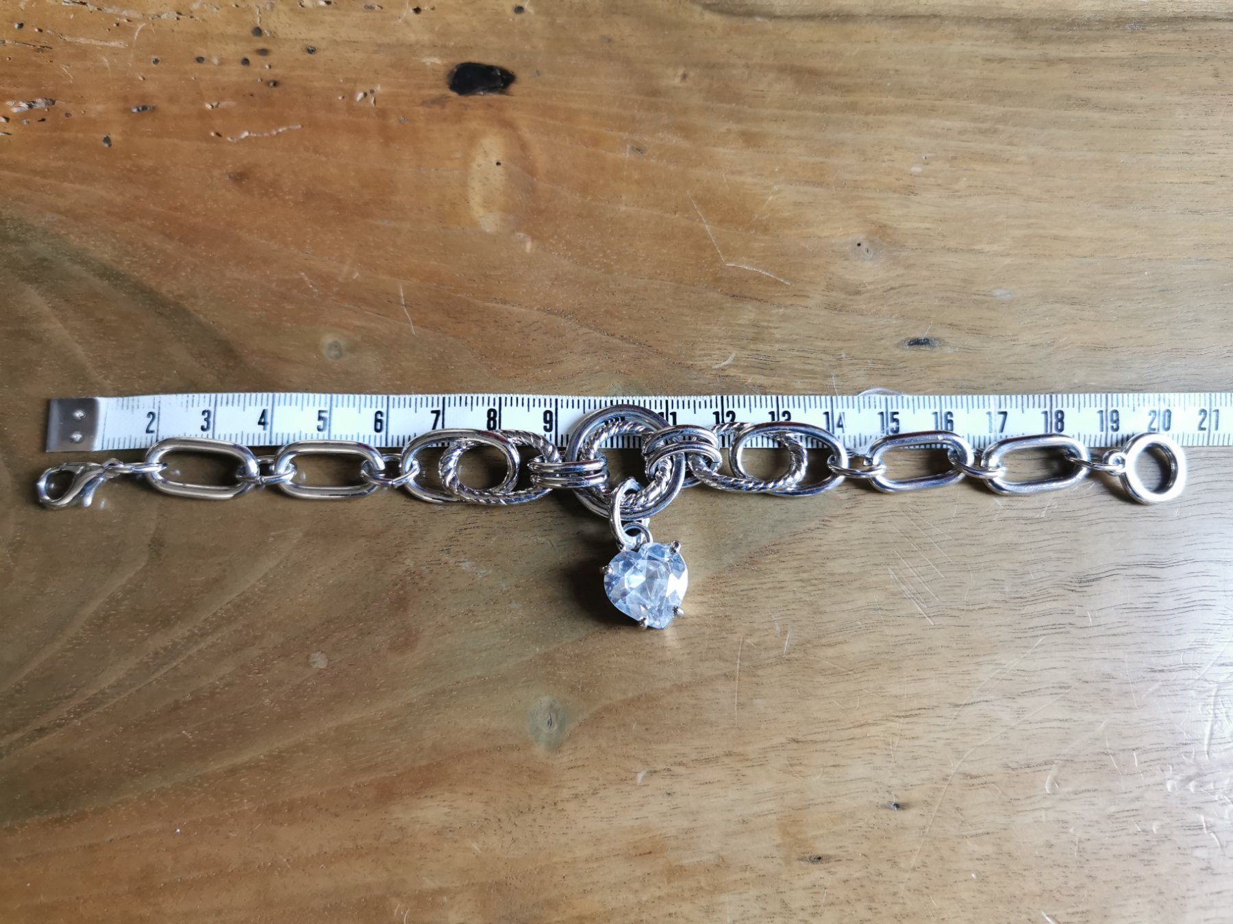 Bracciali & Braccialetti: Statement Armband mit Herzanhänger – Usato da Stäfa venduto da flamingo_17 6