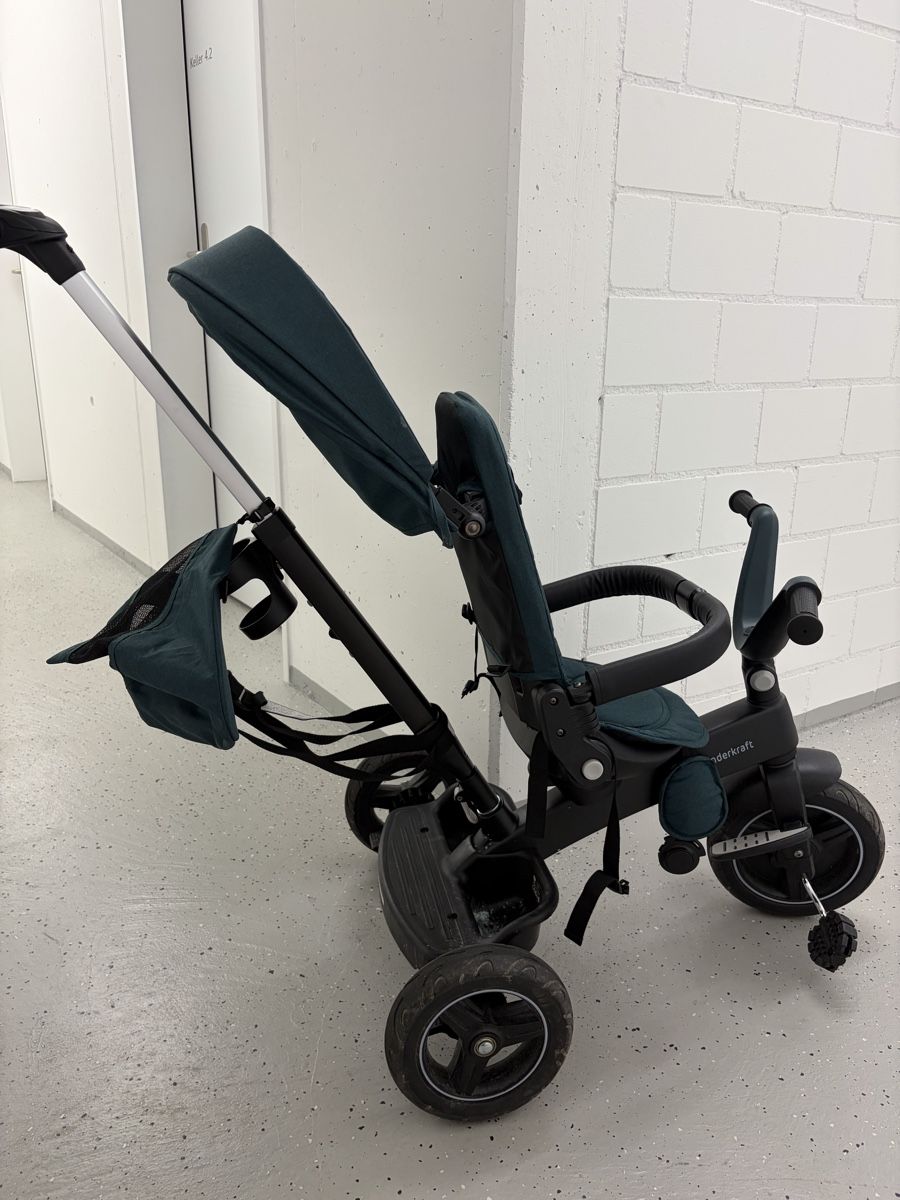 Kinderkraft Véhicules pour enfants: Kindercraft Dreirad mit Schiebestange und Sonnendach – D'occasion à Meggen par Manoles 2