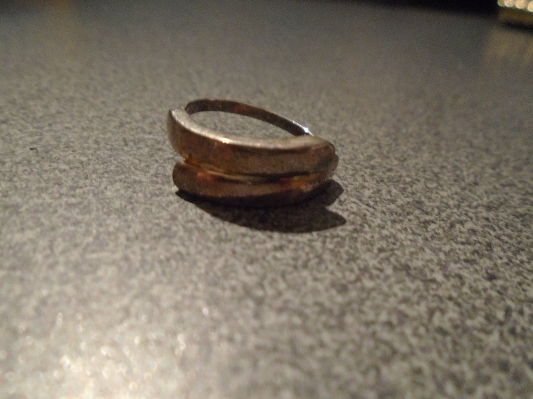 Ringe: Ring silberfarbig, 2 Stränge – Gebraucht aus Zürich von abraxas1291