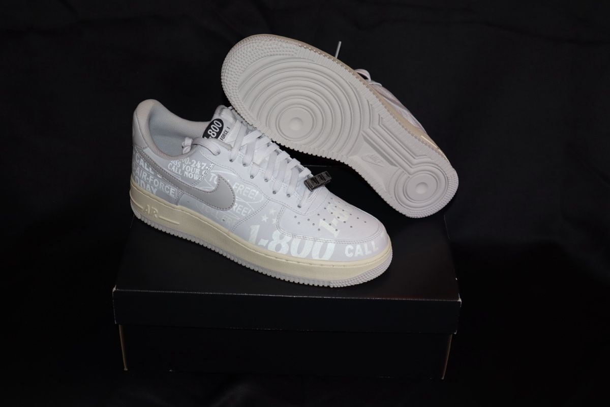 Nike Scarpe da uomo: Nike Air Force 1 Low édition 1-800 - taille EU 43 – Nuovo e nell'imballaggio originale da Delémont venduto da tynwa