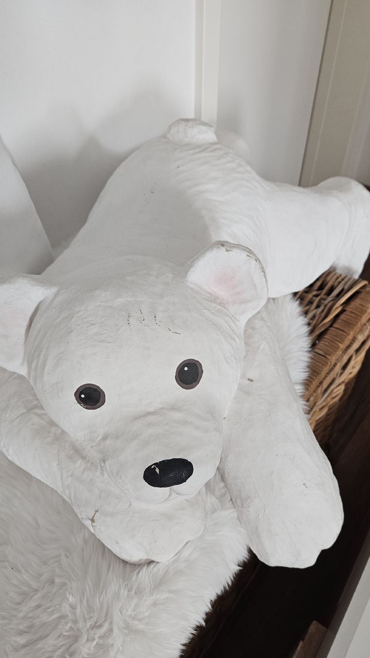 Tutte le decorazioni: Dekorativer Eisbär,, Kinderzimmer Deko, Pappmaché – Usato da Abtwil SG venduto da Realsale 1