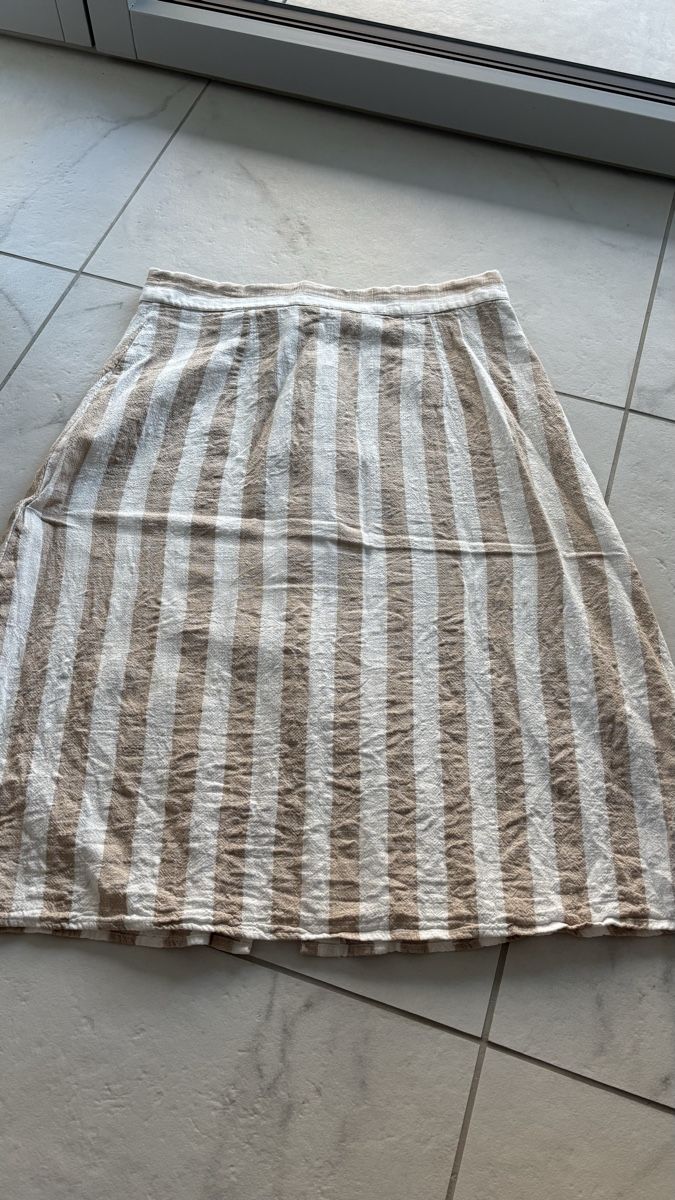 H&M Gonne: H&M Leinenrock beige-weiss 42 – Usato da Seengen venduto da sa_land 3