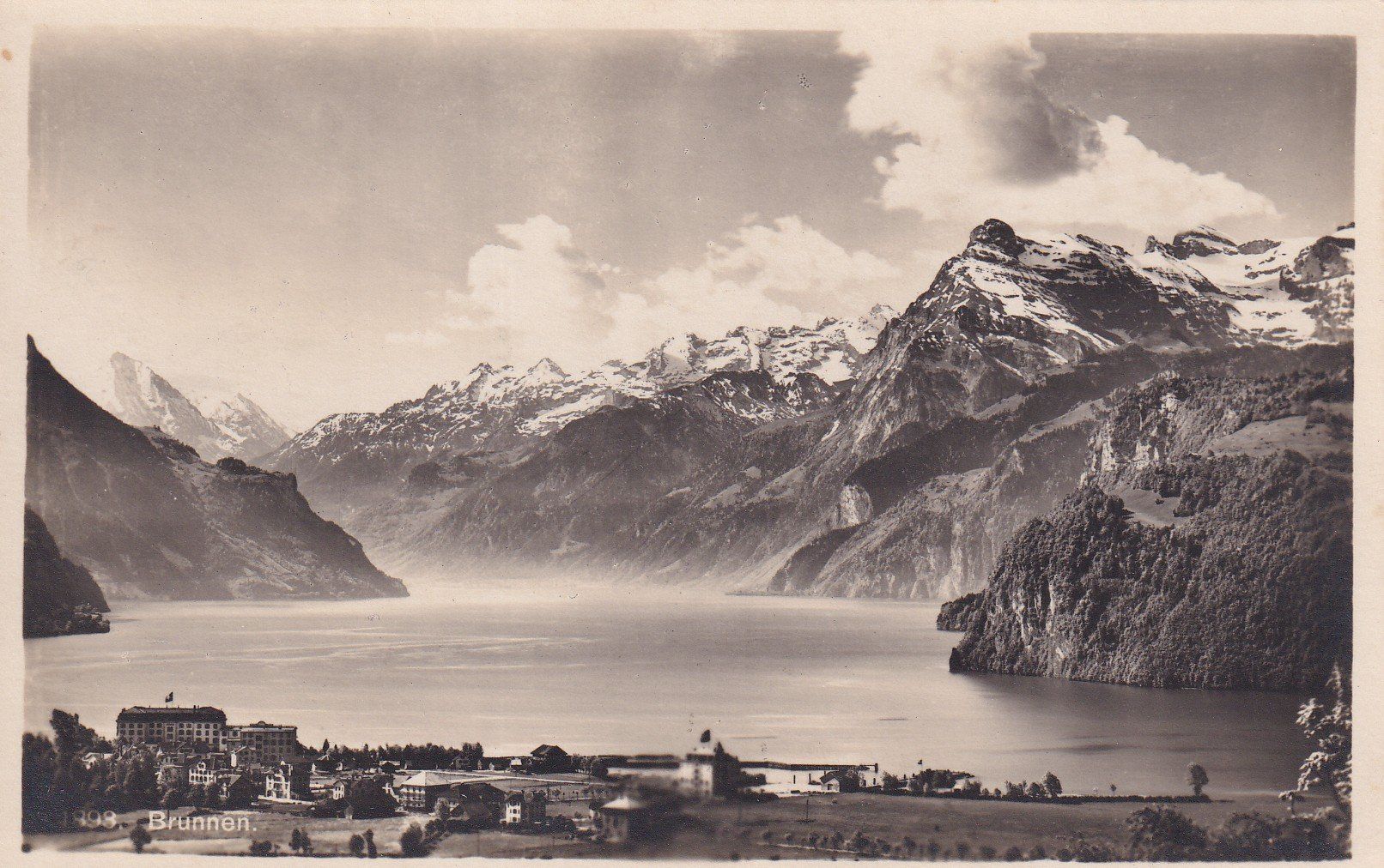 Cartoline postali: Brunnen – Usato da Cormoret venduto da Pascalll2001