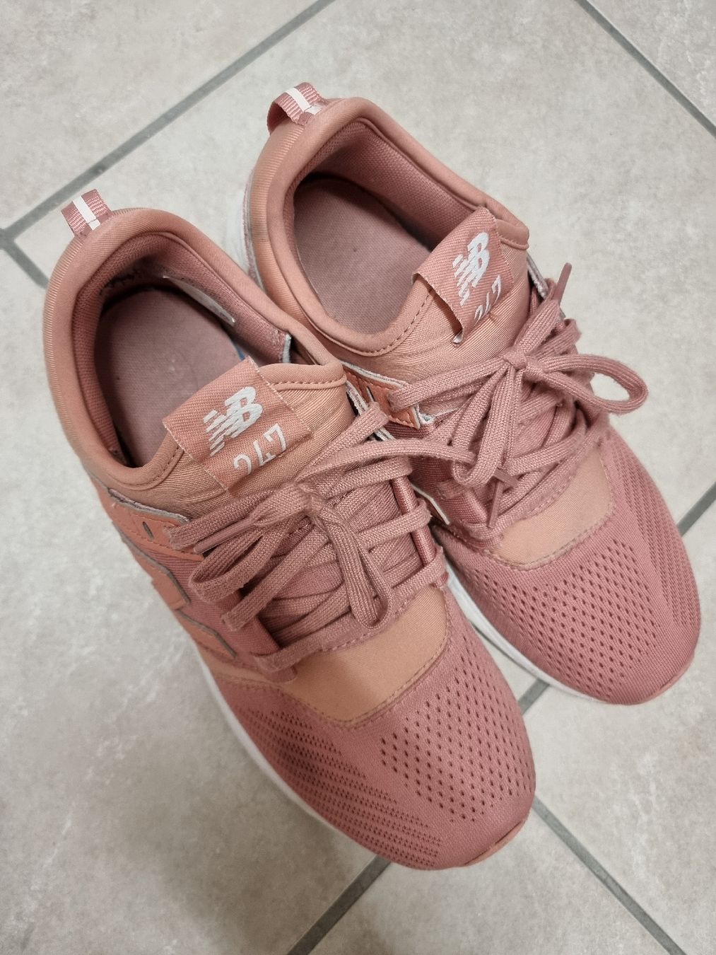 New Balance Scarpe da donna: New Balance Gr. 38 - selten getragen – Usato da Balzers venduto da Homeandgarden 1