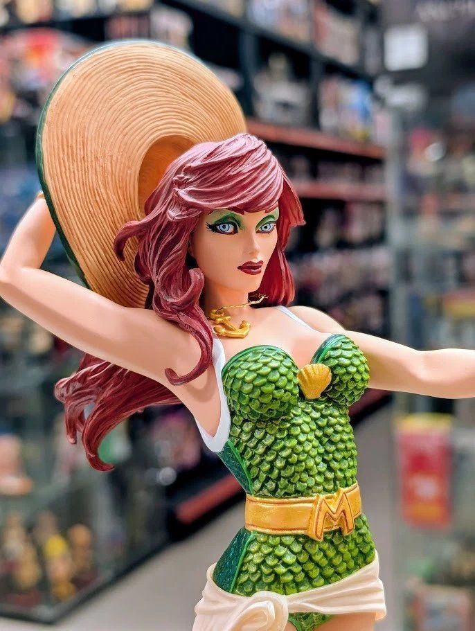 Statuette: DC Collectibles DC Comics Bombshells Mera Statue – Usato da Oberentfelden venduto da FiguresAndGamesPlace 5