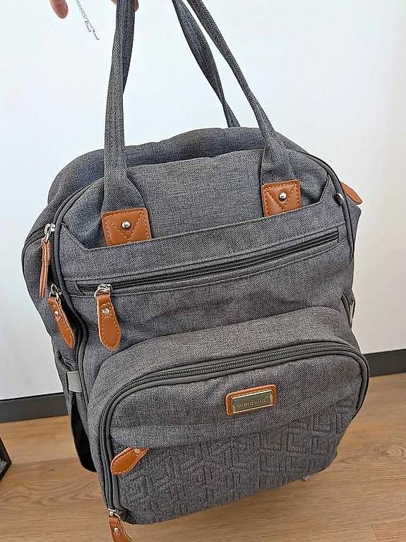 Zaini: Toller Wickelrucksack mit vielen Fächli – Usato da Cham venduto da swingi