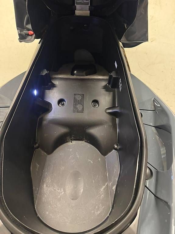 Altro: Yamaha X_MAX 300 Tech-Max – Usato da vésenaz venduto da bluniers 3