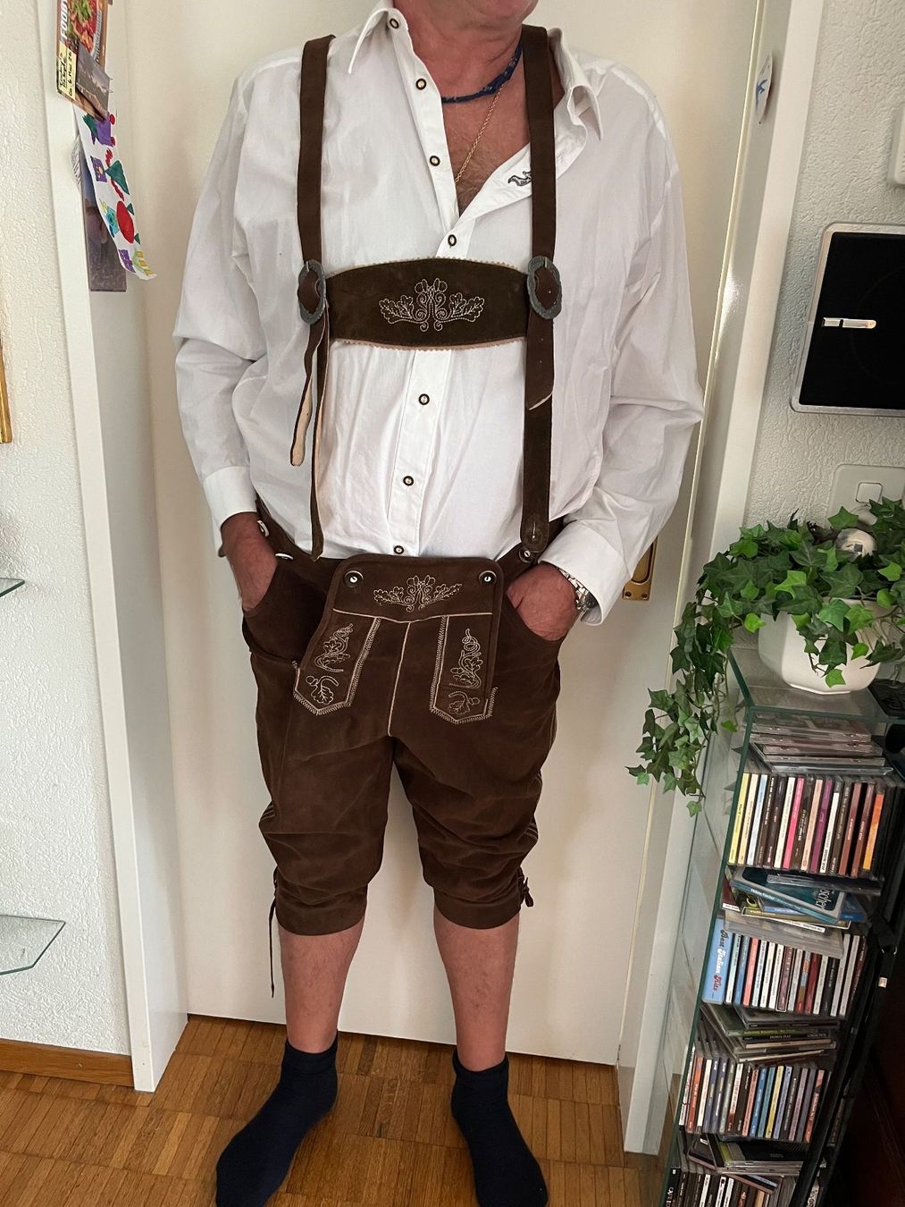 Costumi: Wildledertrachtenhosen Set – Nuovo (secondo la descrizione) da Zürich venduto da Bice2