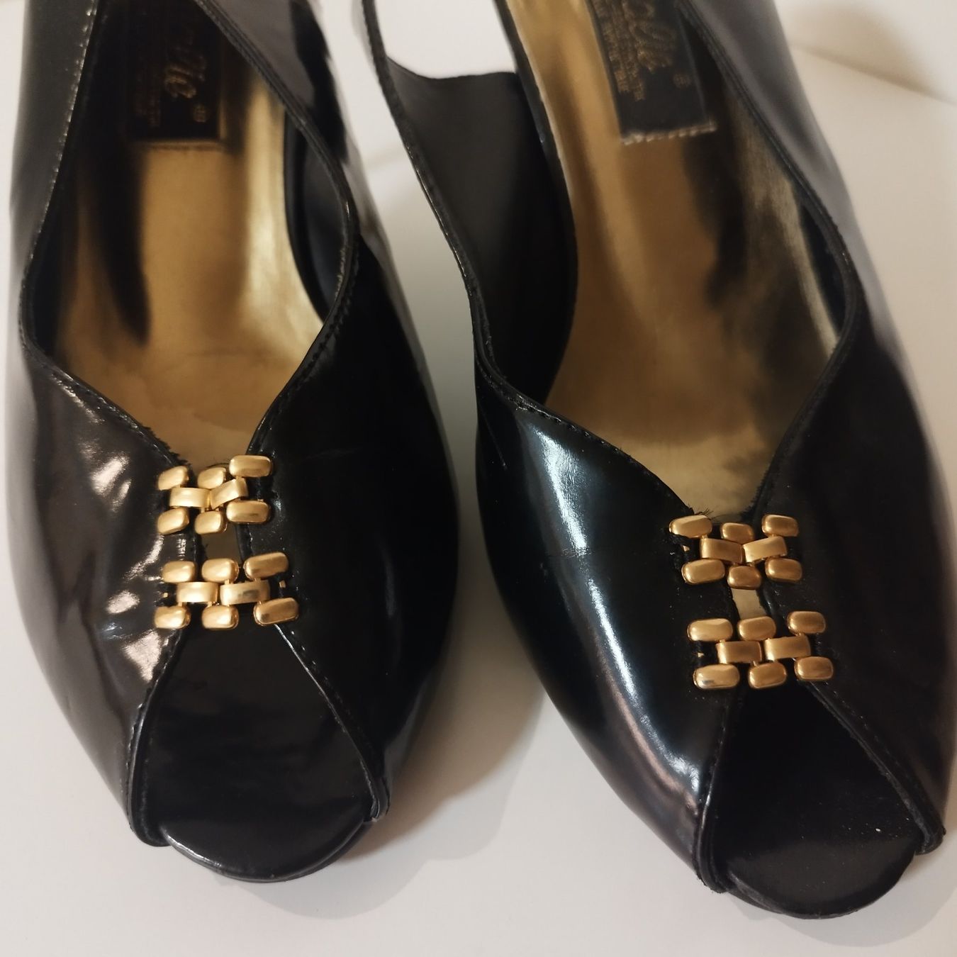 Scarpe da donna: elegante Sandalette Lack Gr.40 – Usato da Weiningen ZH venduto da traudl102 4