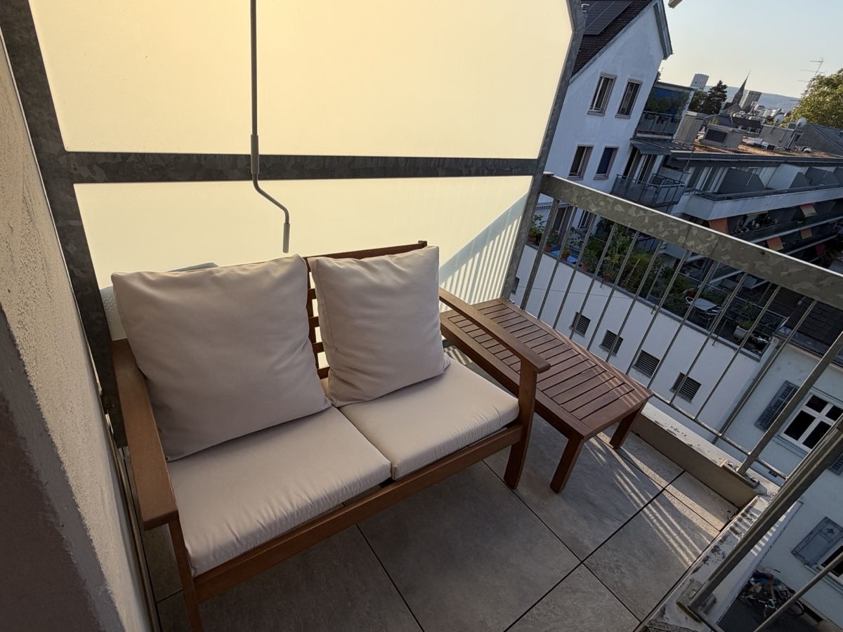 Bancs: Garden Bench with Table – D'occasion à Basel par tho_d6qk