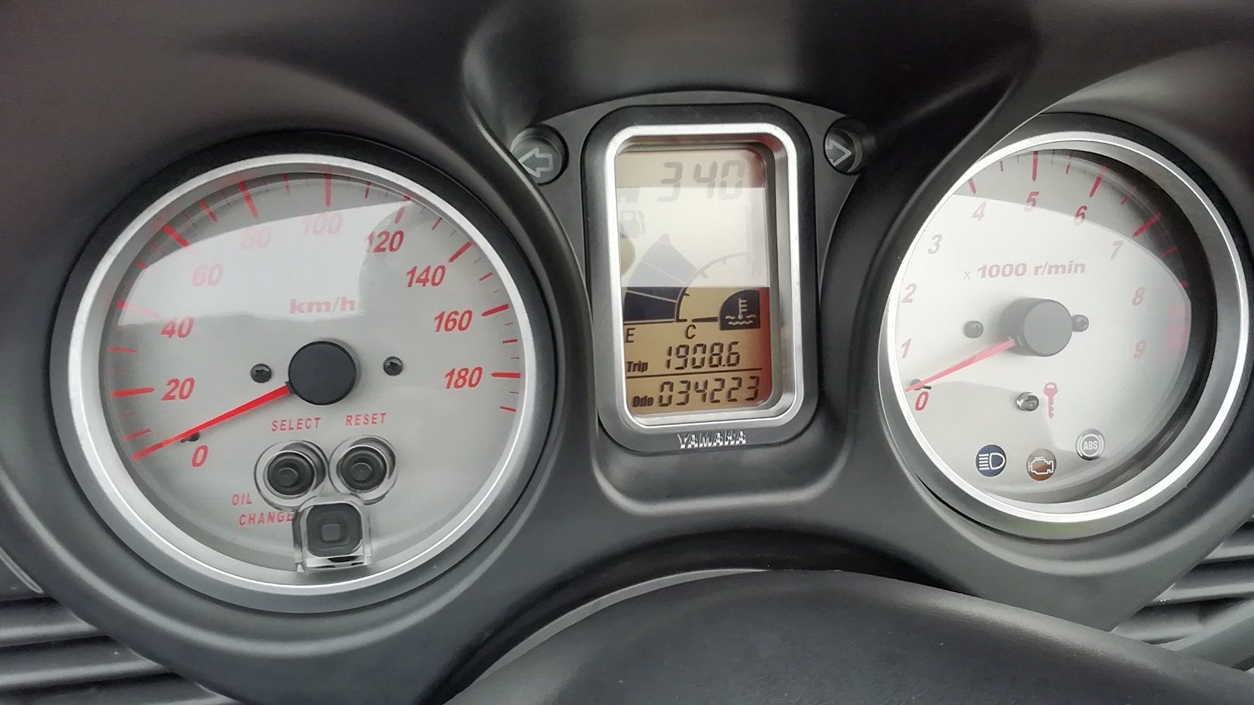 Yamaha Scooter: Roller Yamaha Tmax XP 500A, MFK 1.5.26 – Usato da Unterseen venduto da Stedtli 6
