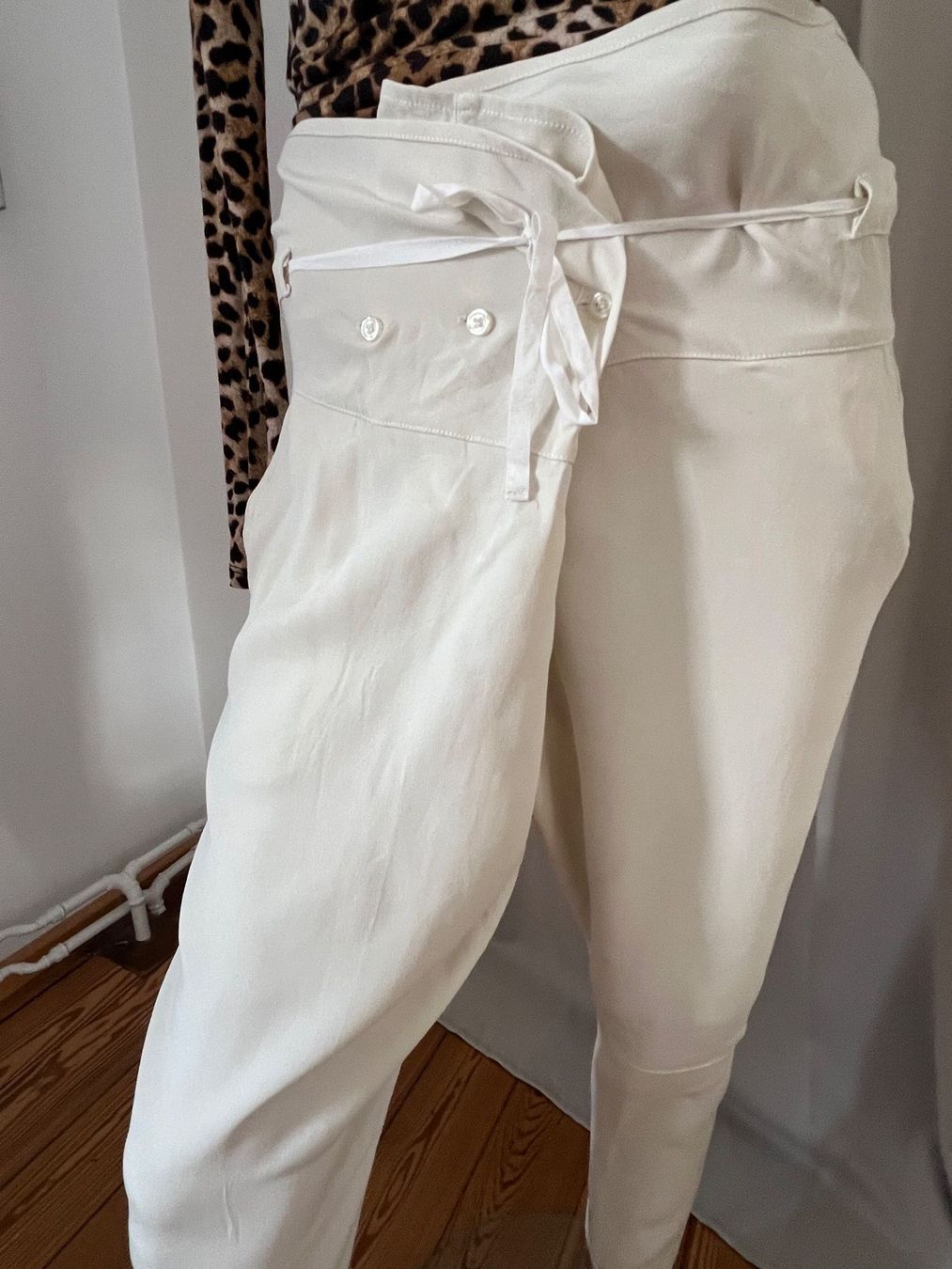 Hosen: Gold Hawk Hose Silk Parts Seide Gr.S – Gebraucht aus Zürich von ost_5sdl 2