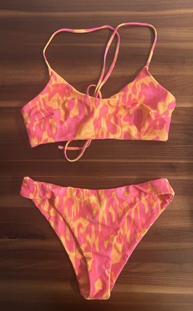 bikini