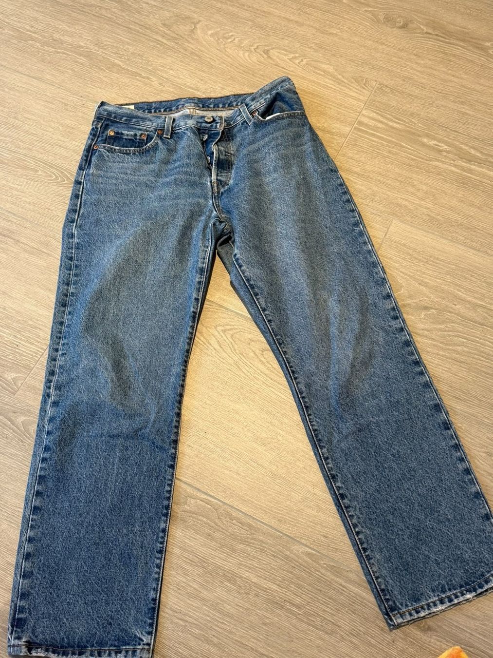 Levi's Jeans: Jeans Levis – Gebraucht aus Tramelan von han_xd58 1