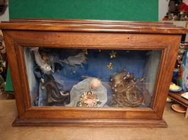 Alte Krippe im Glaskasten, Rarität für die Festtage! KLOSTER