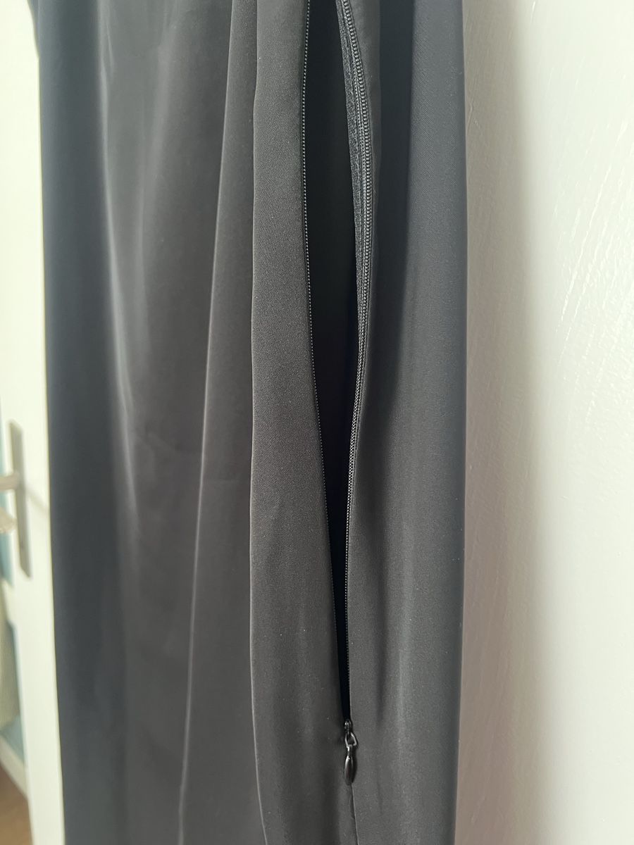 Vestiti: Pretty Line Kleid Schwarz Gr. 42 – Nuovo (secondo la descrizione) da Zürich venduto da Walllstreet 1