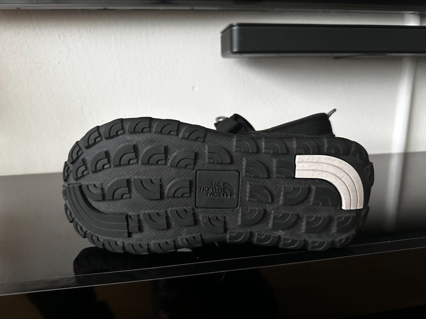 North Face Scarpe da uomo: the north face sandals – Usato da villigen venduto da Rajakiri 2