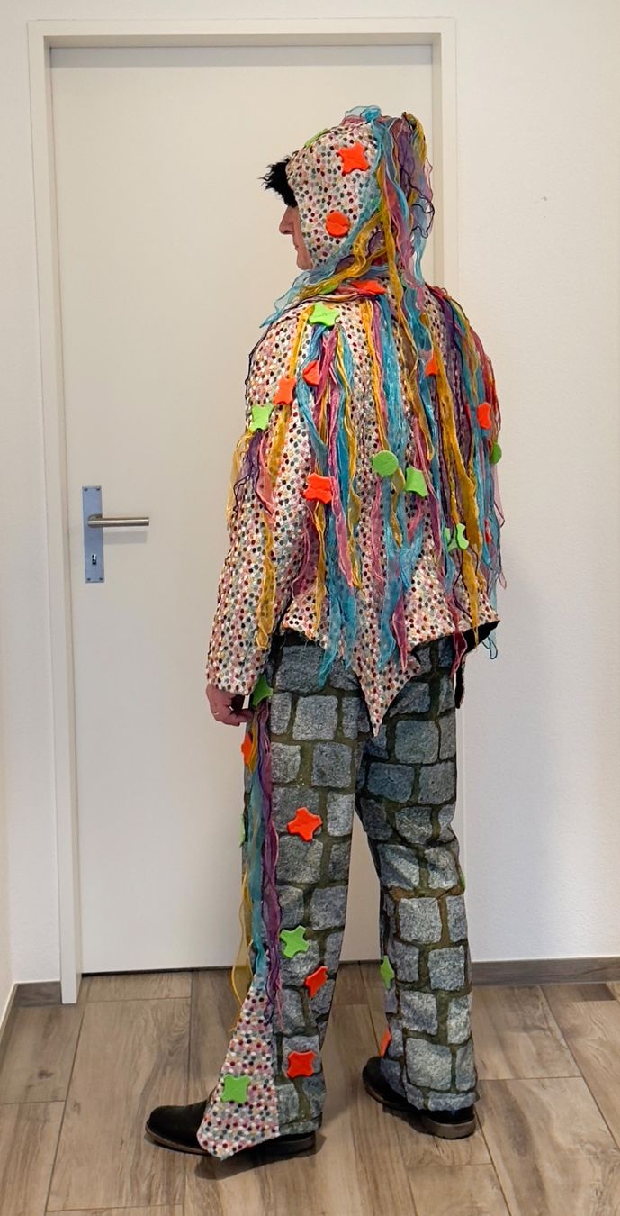 Costumi: Herren Kostüm Grösse 48/50 Körpergrösse 173 – Usato da Biberist venduto da Bsetzistei11 4