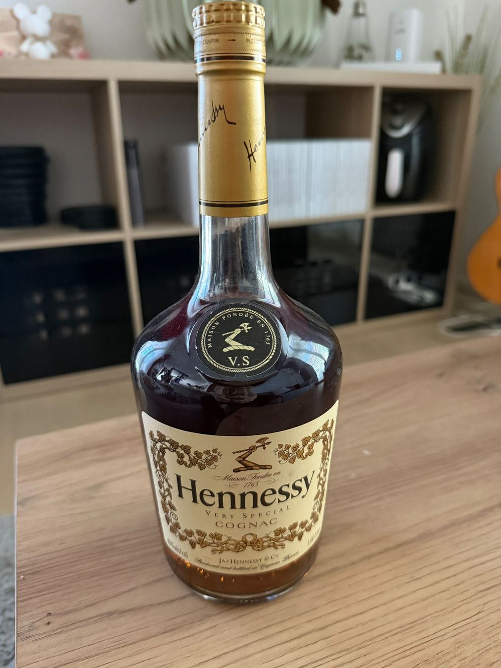 Henessy Bevande alcoliche: Hennessy Flasche Cognac 1 L ungeöffnet – Usato da Buch am Irchel venduto da Sweetharth 1