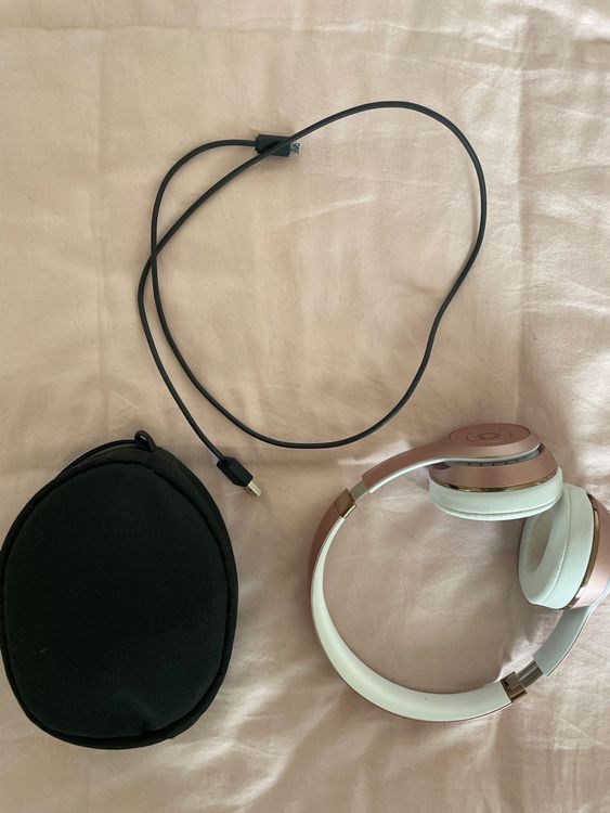 Beats Solo3 5