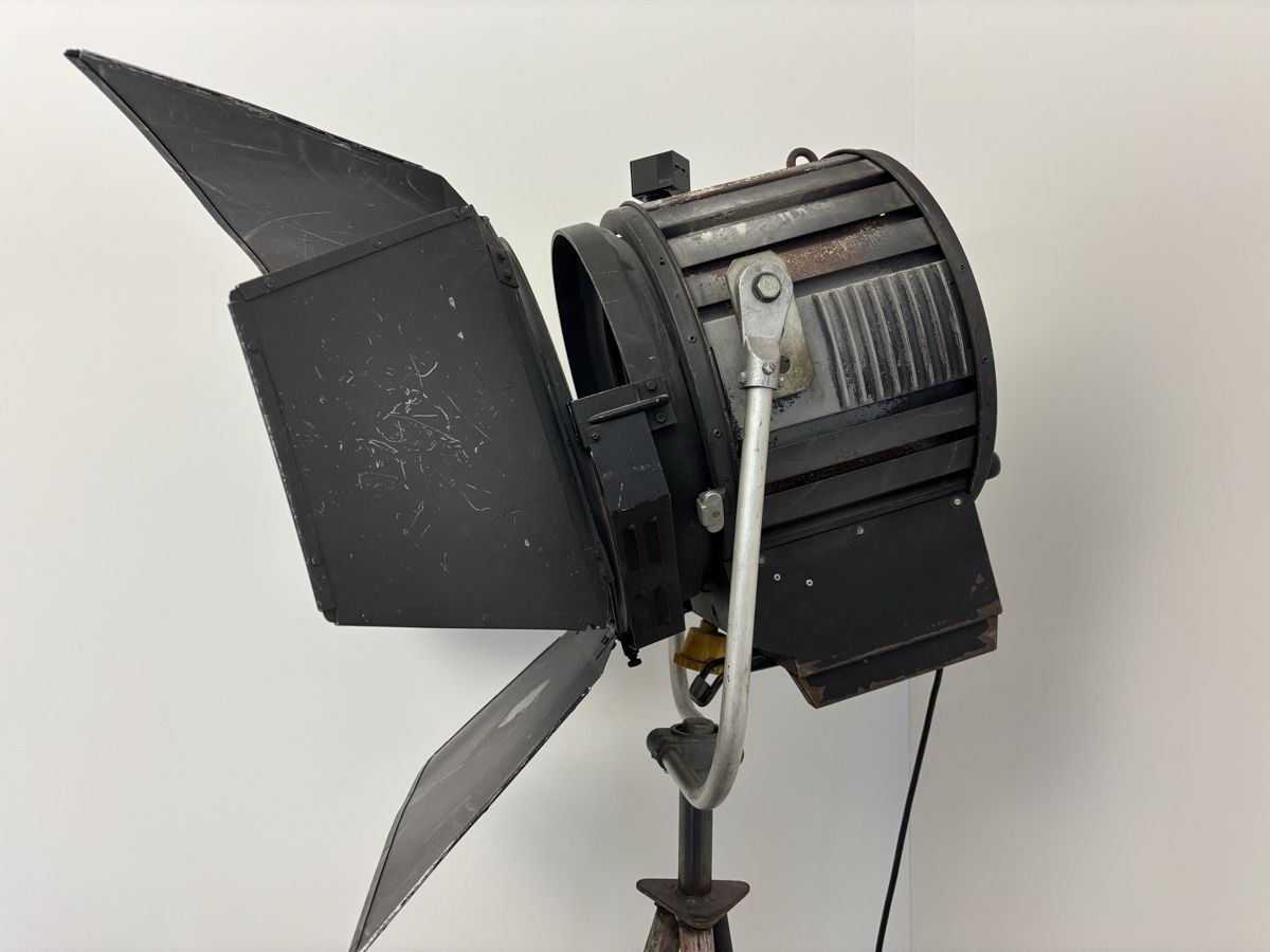 Lampade: Genialer Studio- Filmscheinwerfer – Usato da Geroldswil venduto da tad_7wt2 3