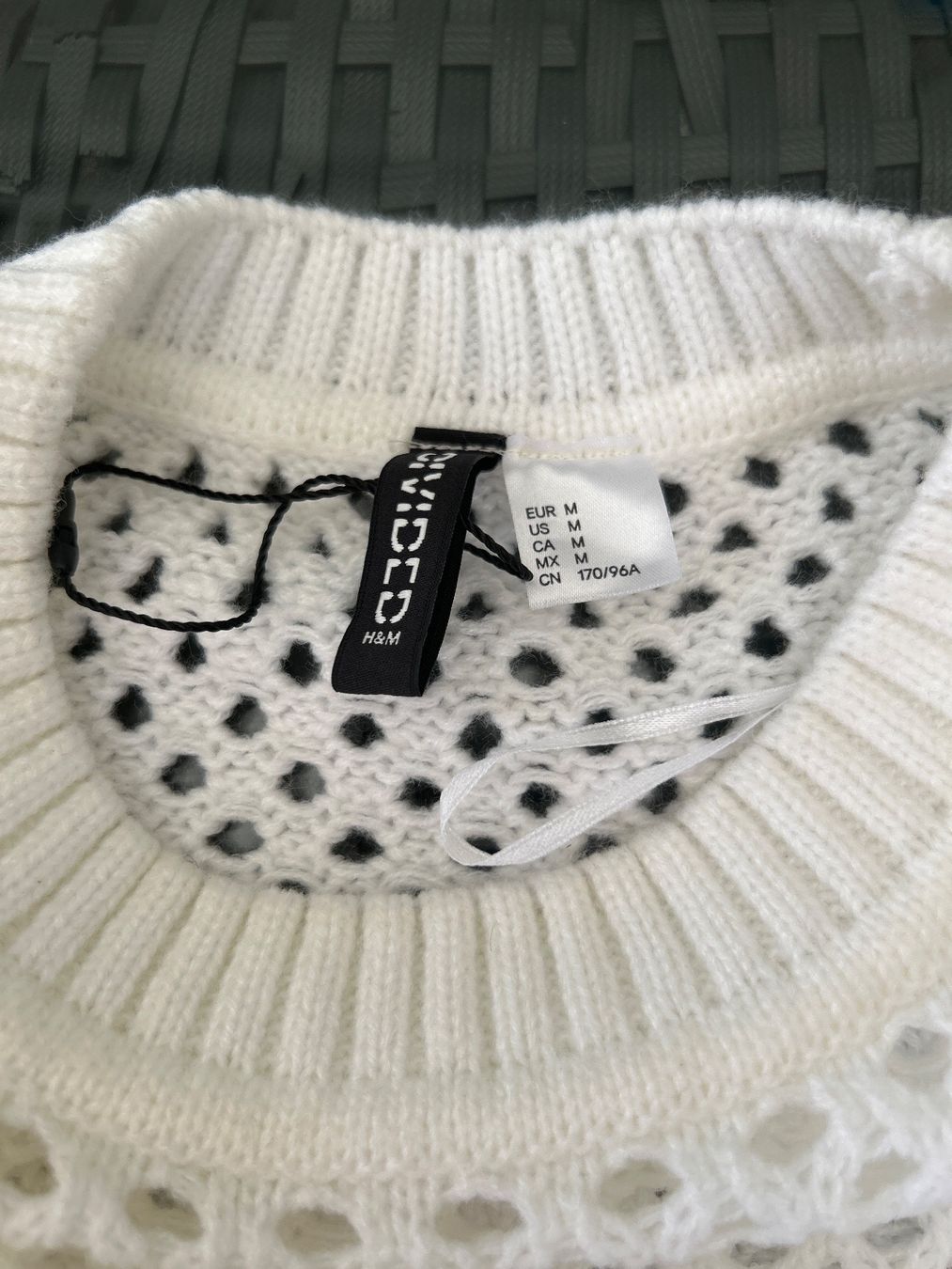 H&M Maglioni & Felpe: Pullover H&M Neu (M) – Nuovo e nell'imballaggio originale da Vezia venduto da sidu03 2