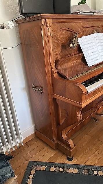 Strumenti musicali: Upcycling - Klavier Einzelteile Holz – Usato da Chur venduto da iri_8xrx 3