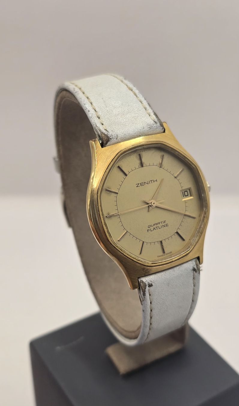 Zenith Montres: Zenith Flatline Quartz Date 33,7mm – Défectueux à Minusio par AGSuhren 2