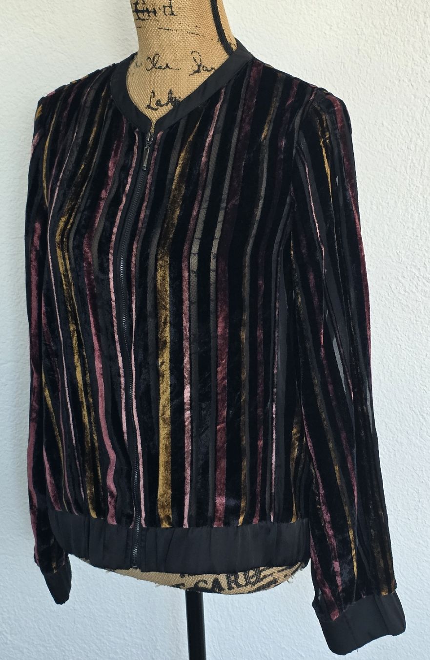Giacche: Wunderschöne Samt Jacke, Gr. 38, – Usato da Rheinsulz venduto da Gilea 2