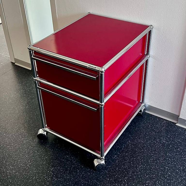 Korpus: USM Korpus rot – Gebraucht aus Bern von daskannweg