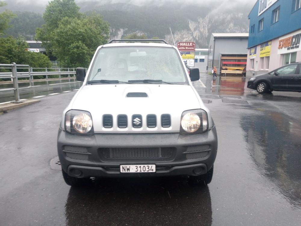 Zu Verkaufen Suzuki Jimny 1.5tdifrisch ab MFK mit Klima ahk