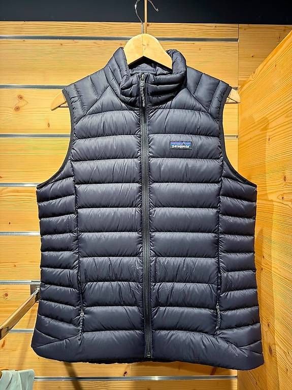Gilet & Giacche: Patagonia W Down Sweater Vest – Usato da Grindelwald venduto da Backdoor_Shop