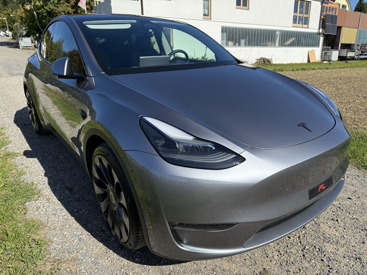 Tesla Automobili: Tesla Model Y Performance 2024 – Usato da Birmensdorf ZH venduto da nitro154 3