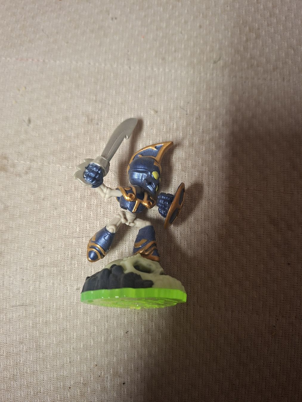 Nintendo Giochi: skylander figur – Usato da Alikon venduto da e_w_lt5y