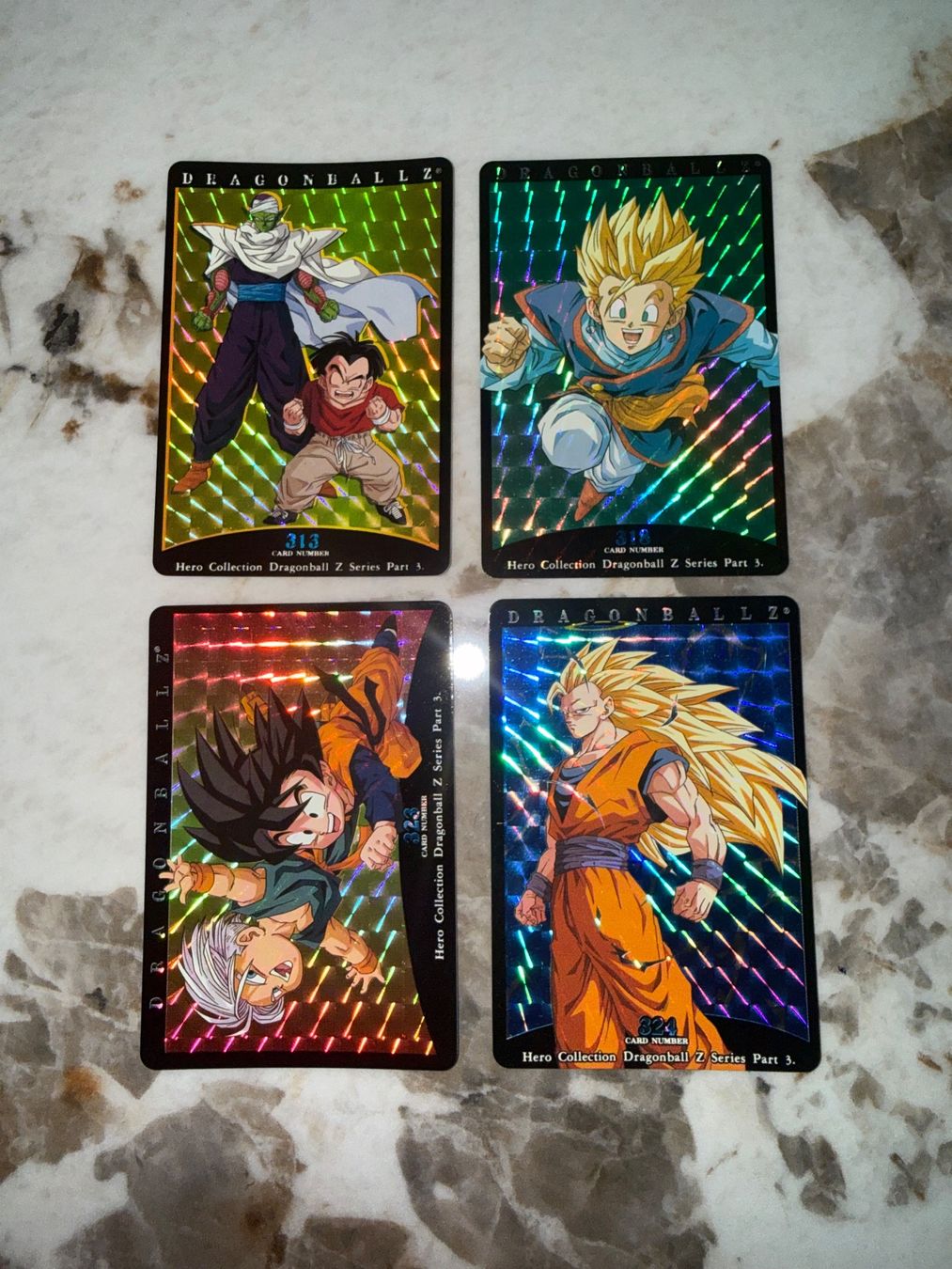 Carte collezionabili: 4 Cartes DBZ Amada Holo Réédition 2001 – Usato da Autavaux venduto da kad_mc6y