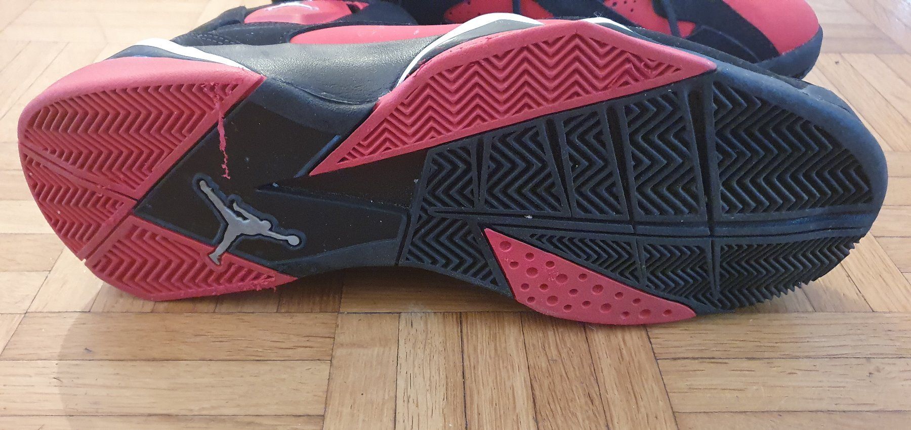 Jordan Herrenschuhe: Nike Schuhe – Gebraucht aus Horgen von SfinGren 2