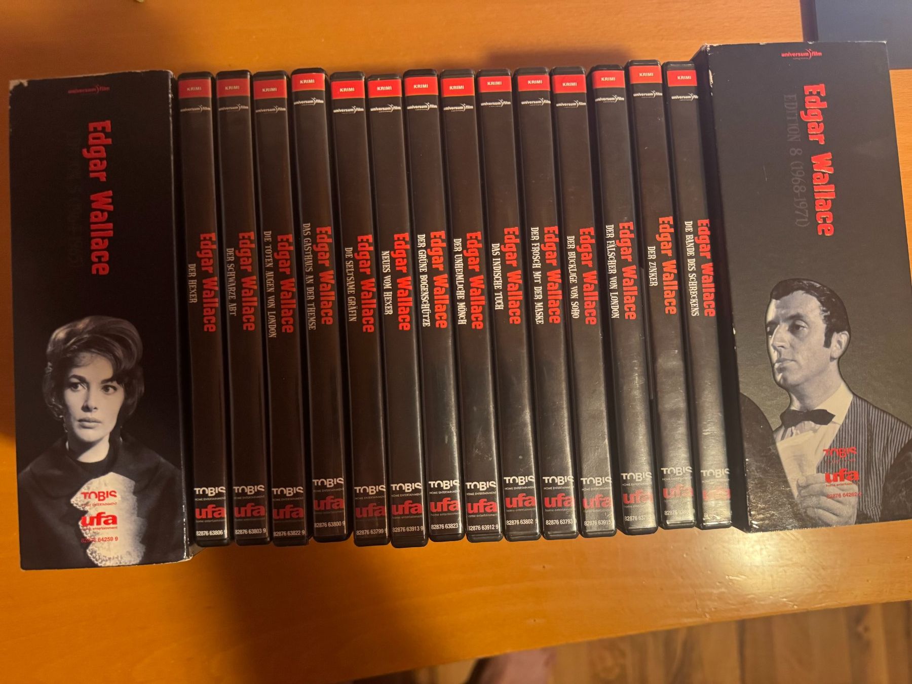 Tutti i DVDs: Edgar Wallace DVD Sammlung 23 Stück. – Usato da Ettenhausen TG venduto da GreyGardener